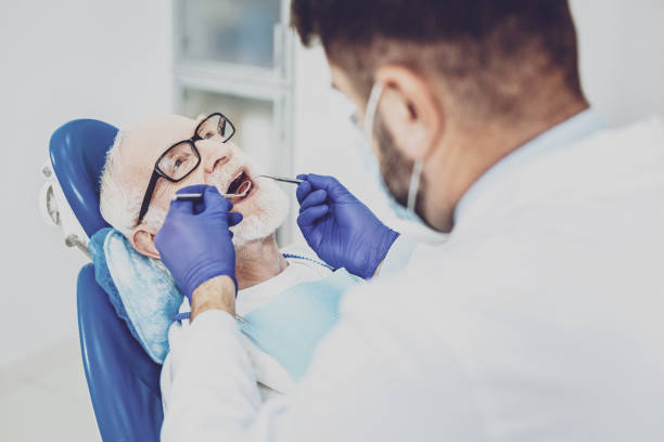 Best Emergency Tooth Extraction in Berkshire Lakes, FL
